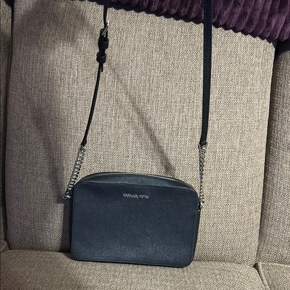 Michael Kors Black Crossbody with Chain - Picture 2 of 7